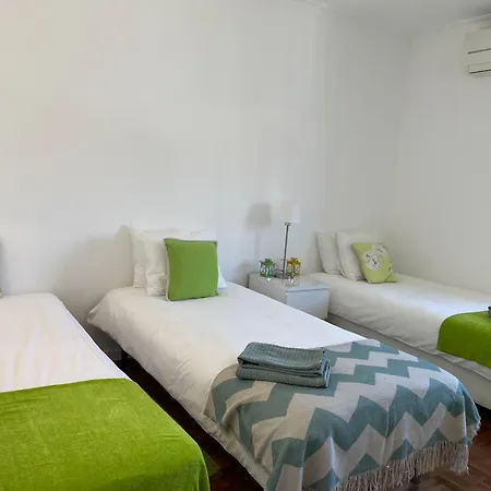 Costa Pinto 2 Left Apartman *