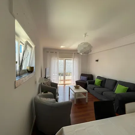 Costa Pinto 2 Left Apartman