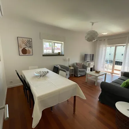 Apartment Costa Pinto 2 Left